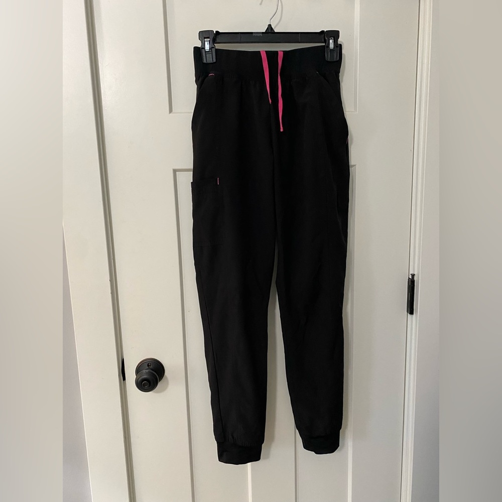 Scrub pants
